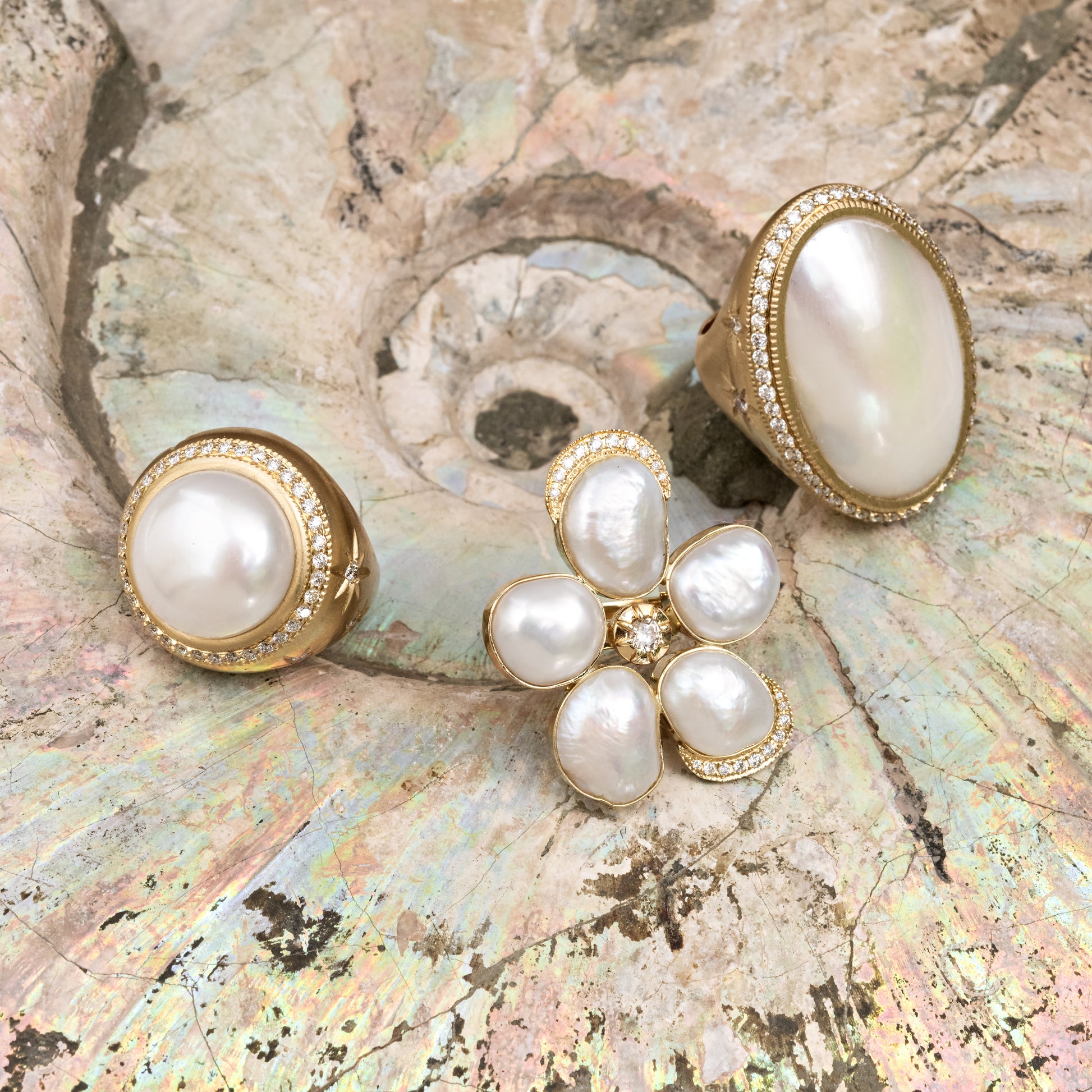 Pave Round Pearl Starburst Ring