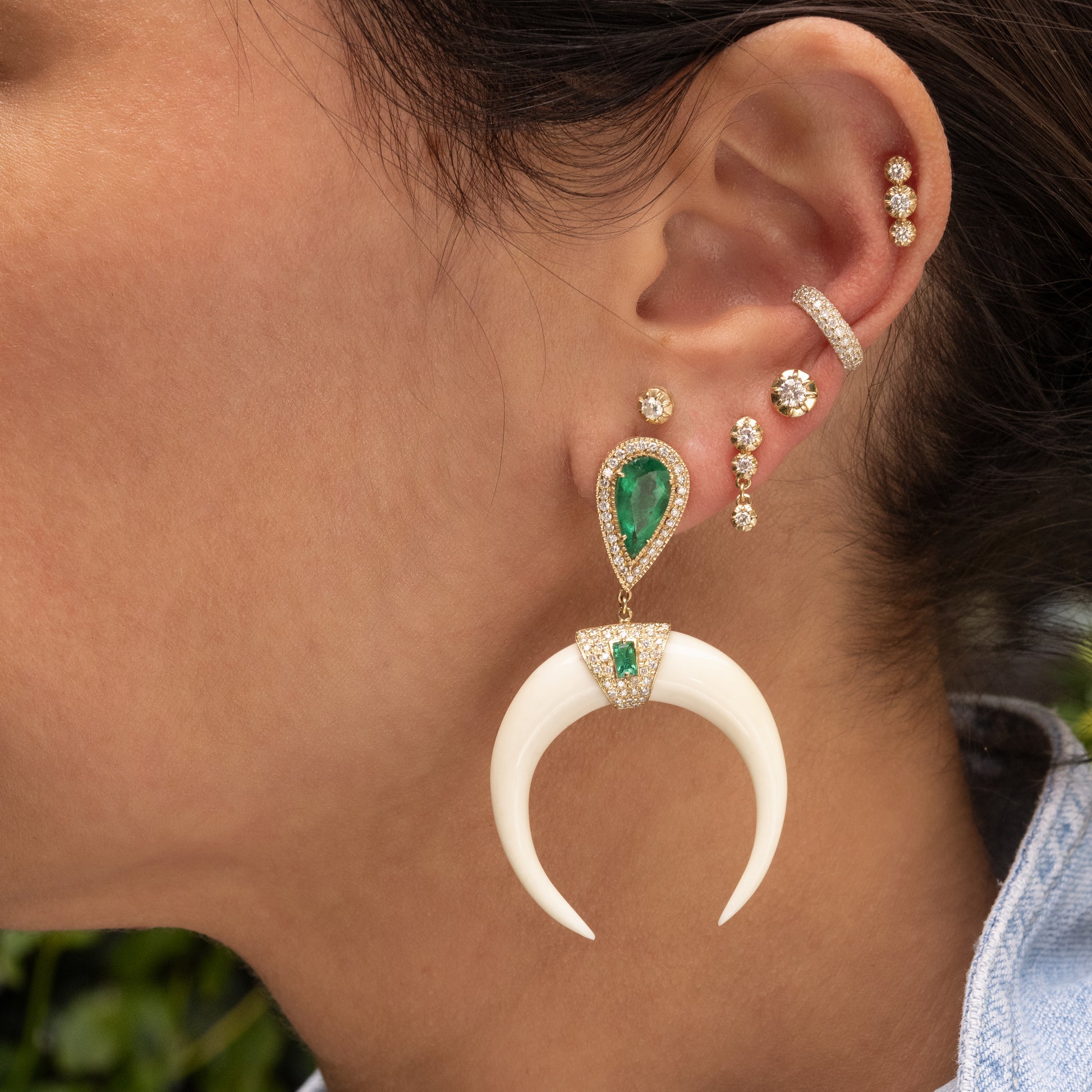 3 SMALL GRADUATED ROUND SOPHIA DIAMOND STUD