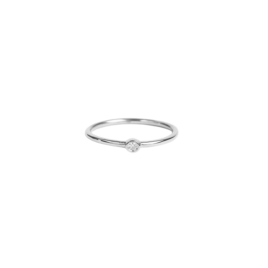 Round Diamond Bezel Waif Ring