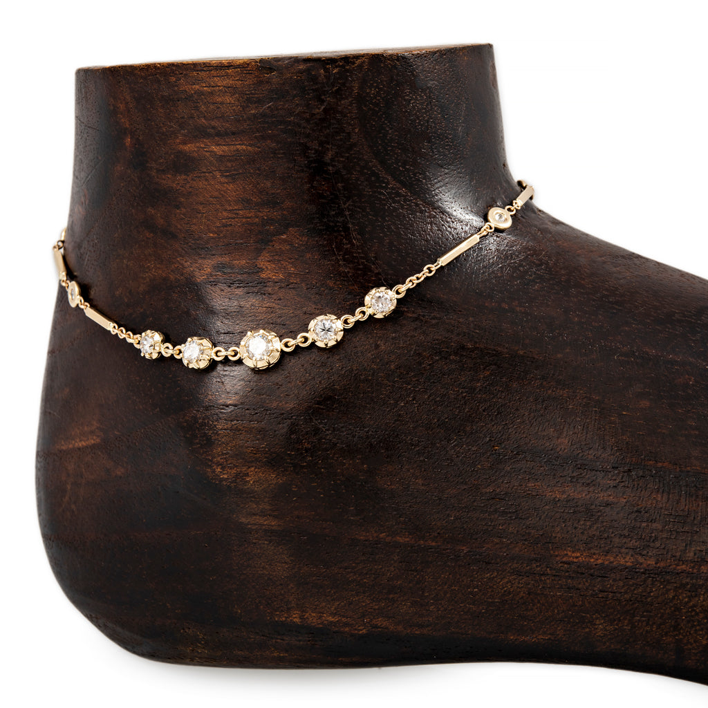 5 Sophia Diamond + 4 Diamond Smooth Bar Anklet