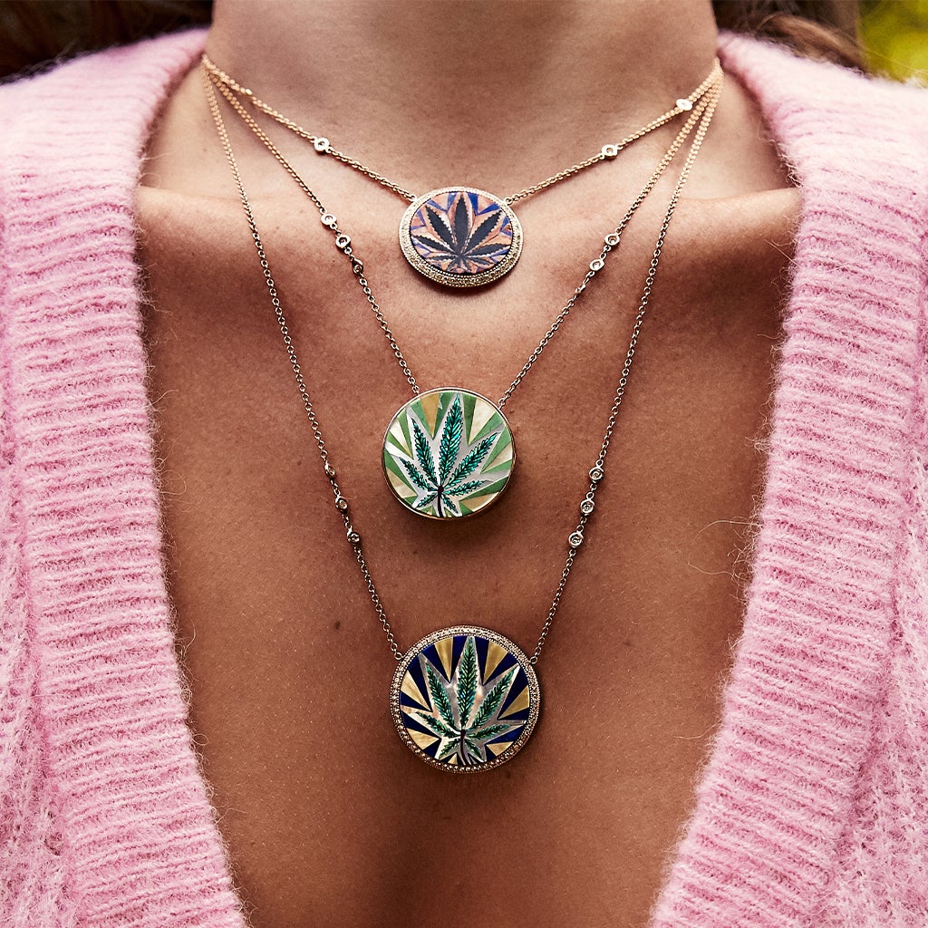 Pavé Sweet Leaf Opal Inlay 6 Diamond Chain