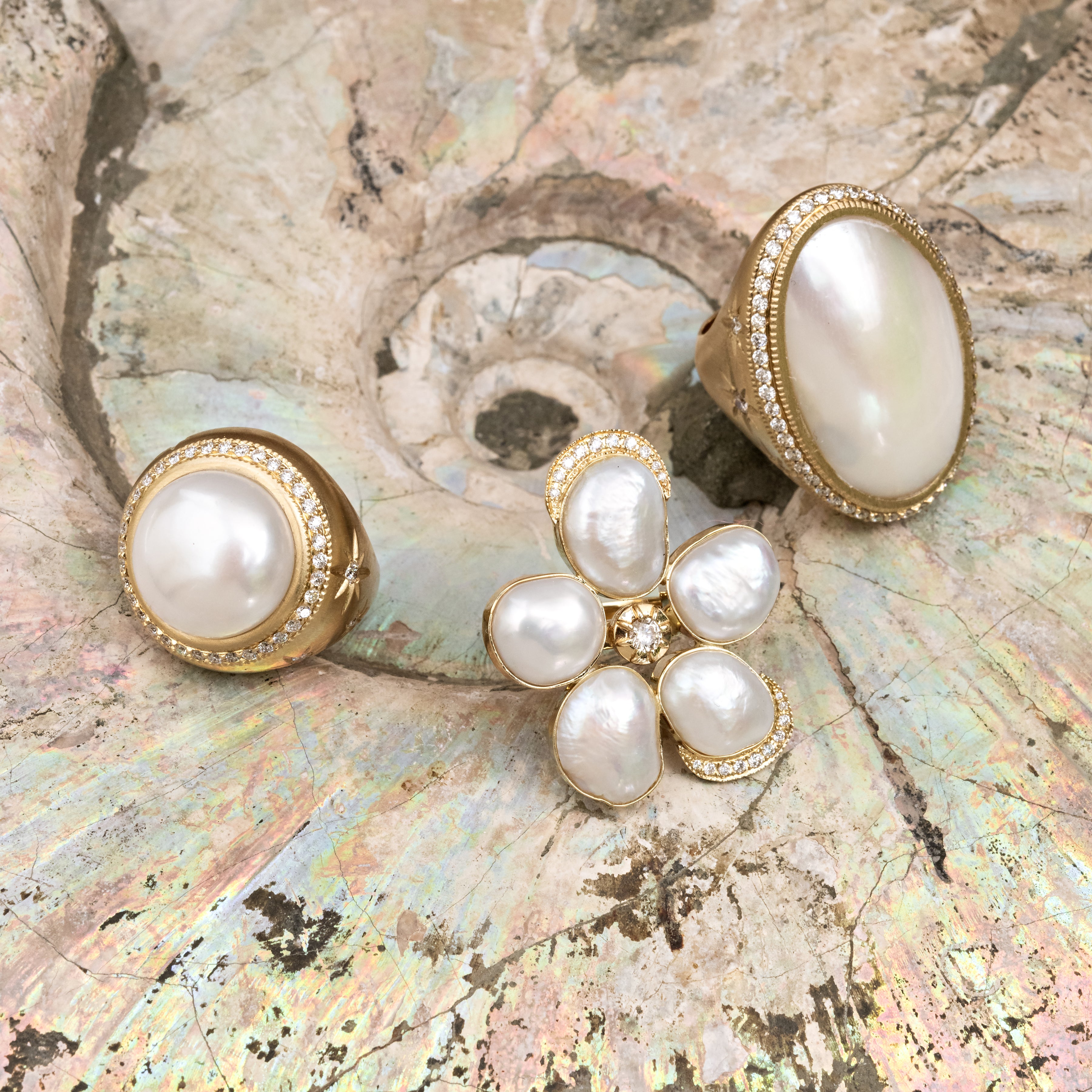 Pave Round Pearl Starburst Ring