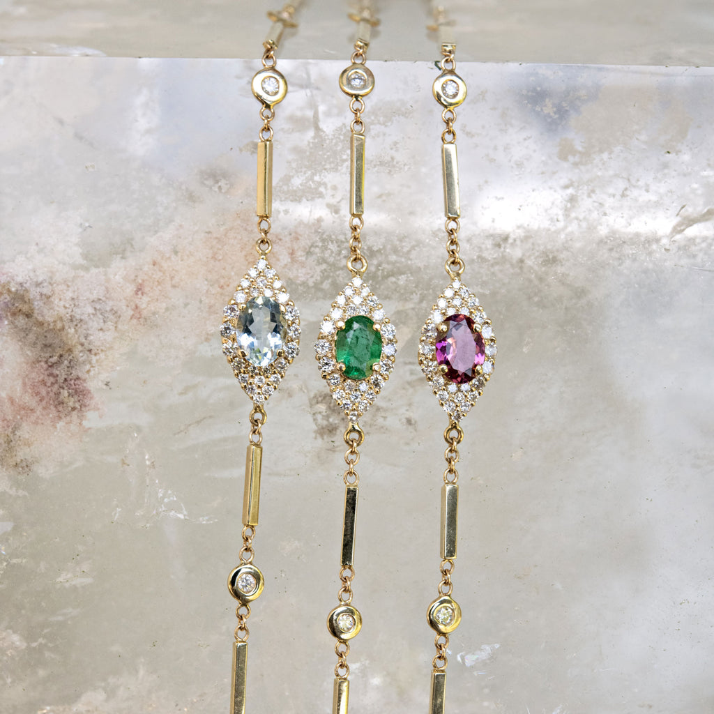 Pave Emerald Center Eye Diamond Smooth Bar Bracelet