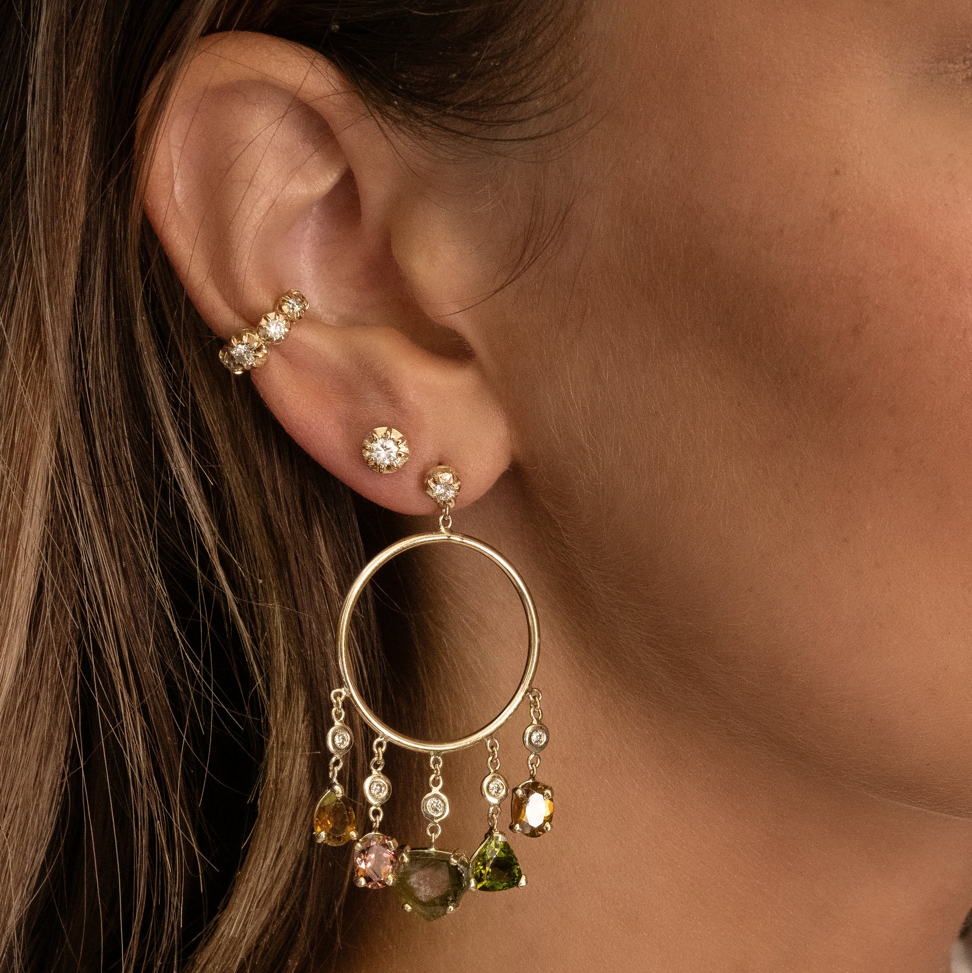 GRADUATED SOPHIA DIAMOND EAR CUFF