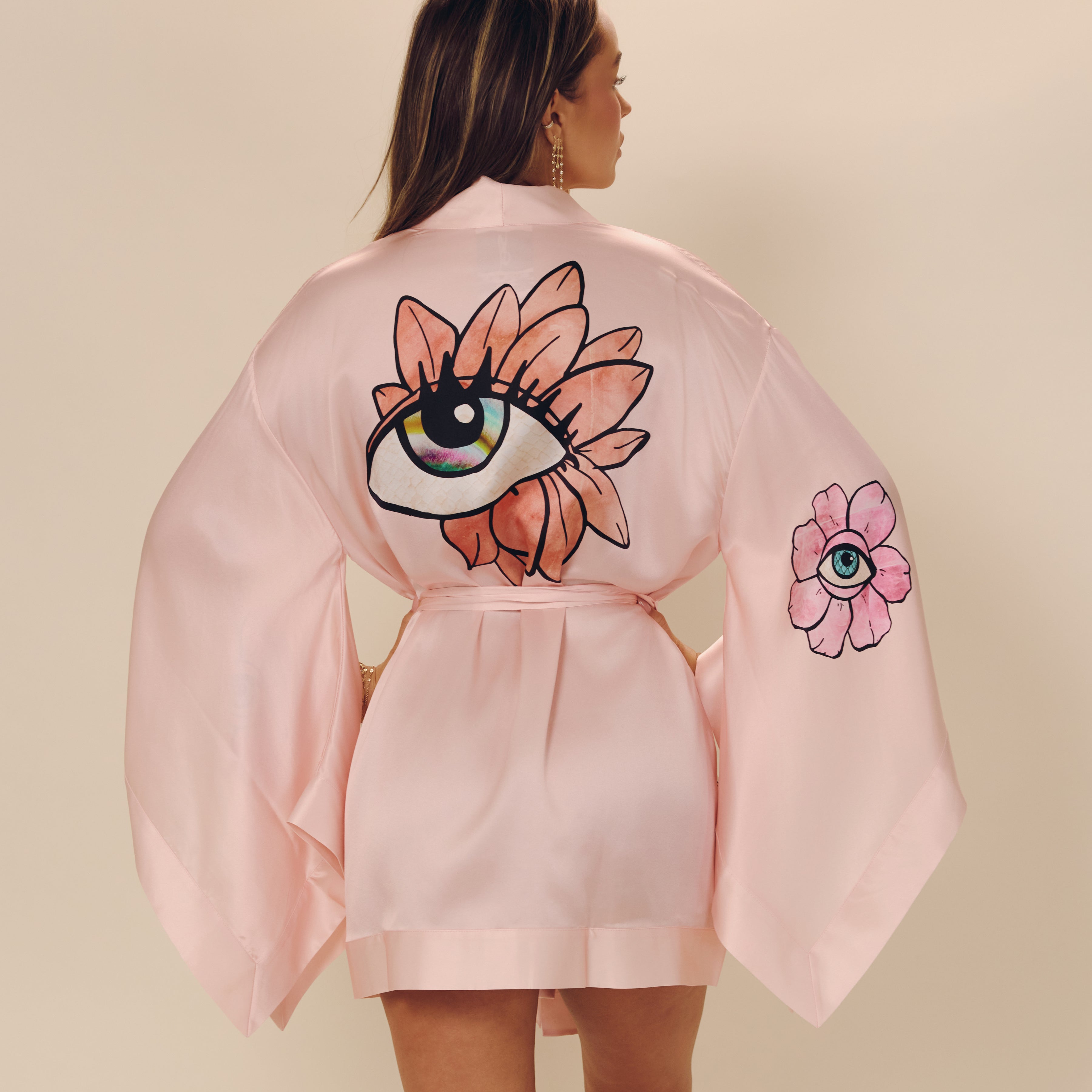 In Her Eyes Robe