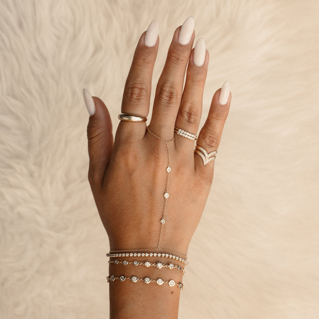Spaced Out Diamond Finger Bracelet – Jacquie Aiche