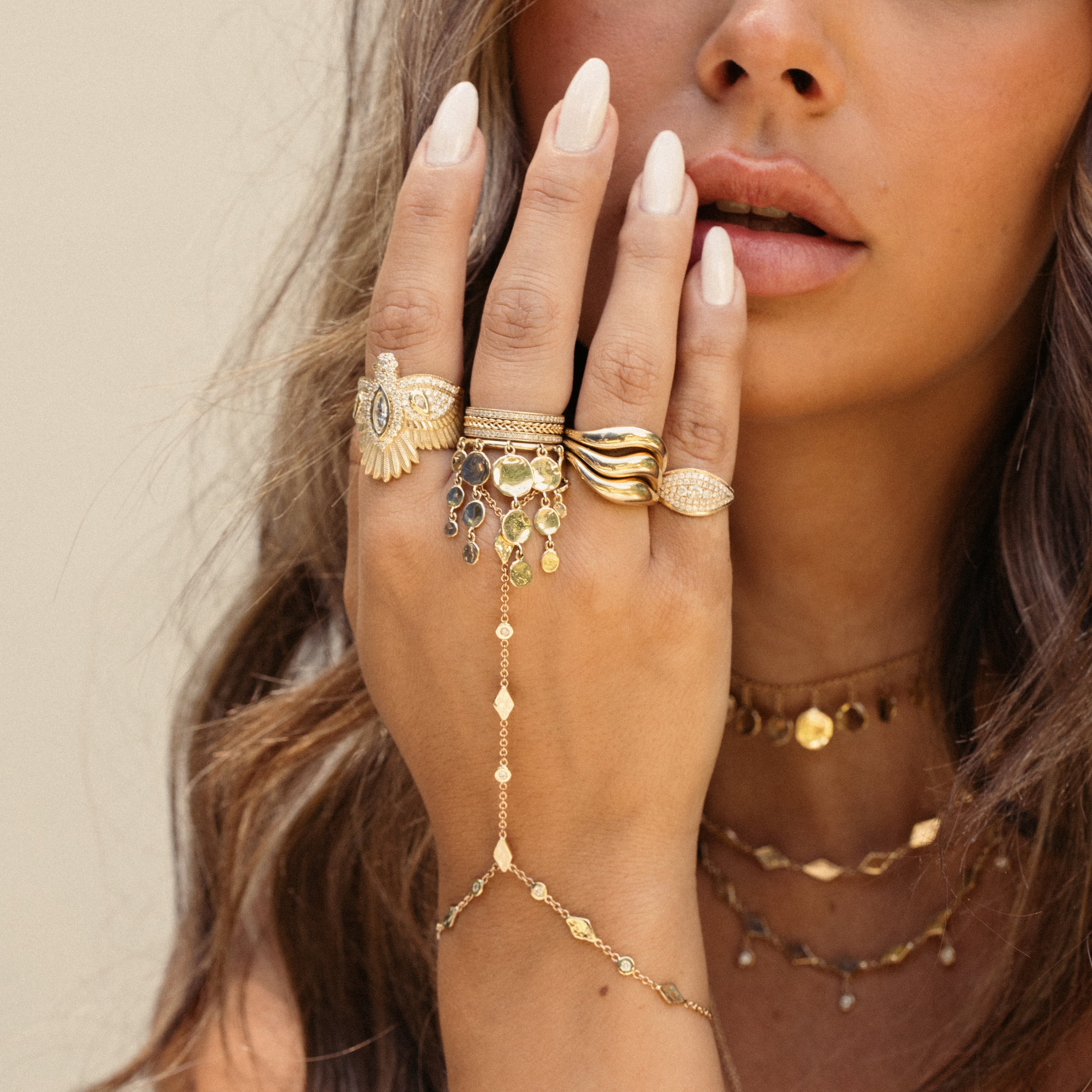 Graduated Hammered Disc Shaker Ring