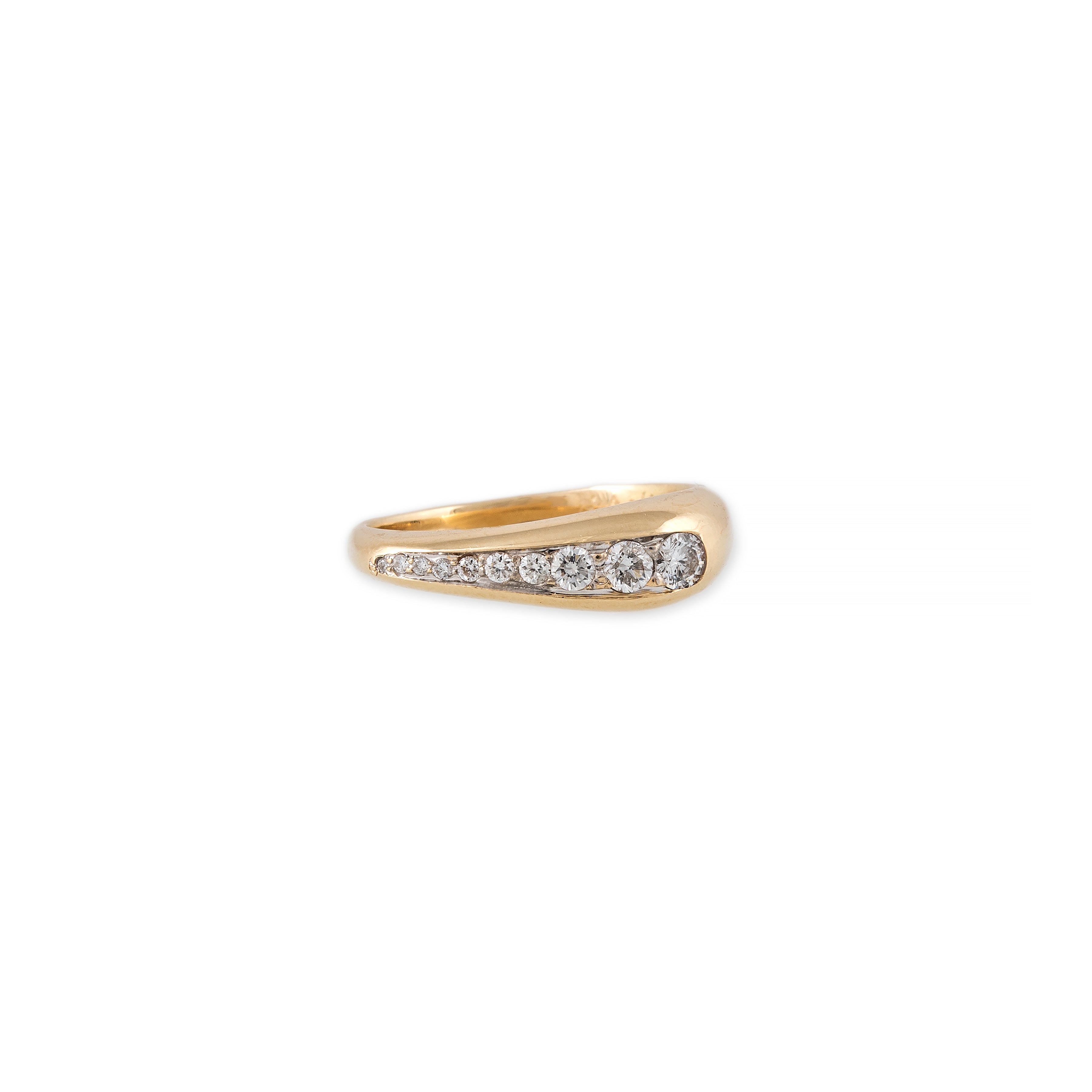Graduated Diamond Peak Dome Ring
