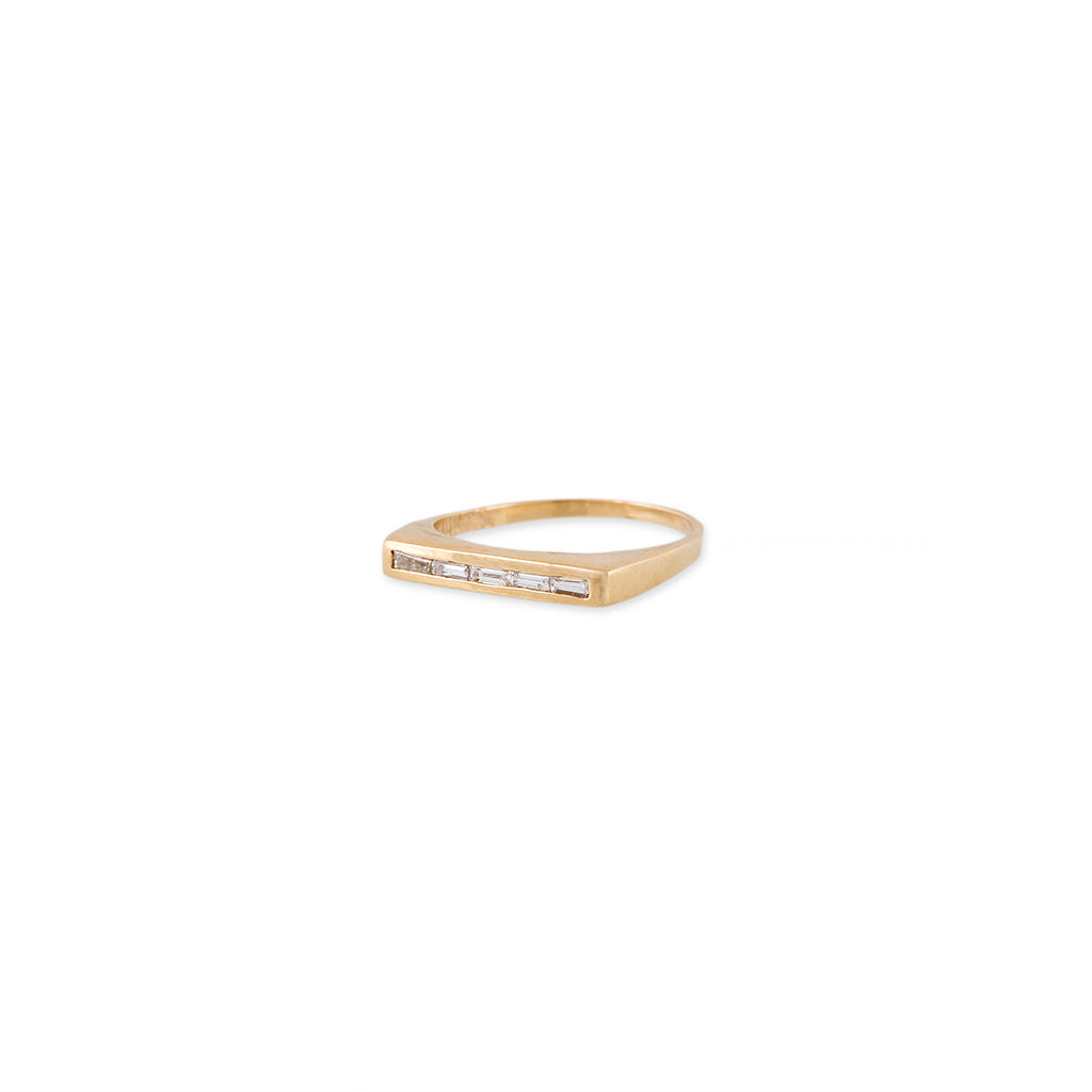 5 DIAMOND BAGUETTE FLAT BAR RING