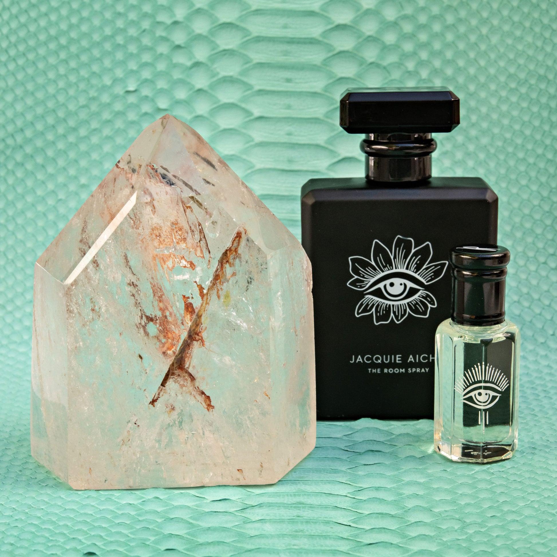 Quartz Polished Tower