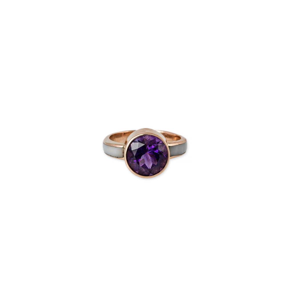 Amethyst Mother of Pearl Solitaire Ring