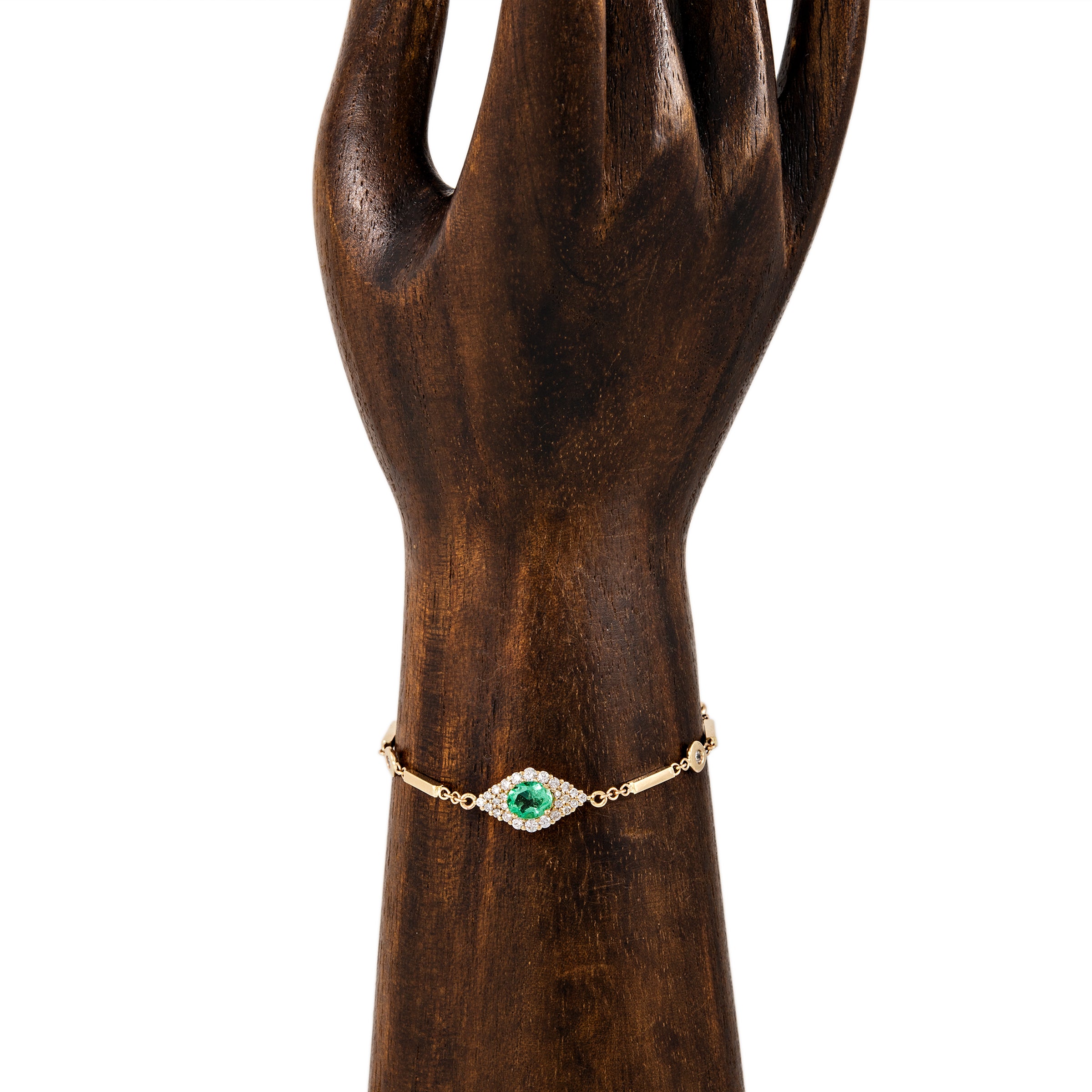 Pave Emerald Center Eye Diamond Smooth Bar Bracelet