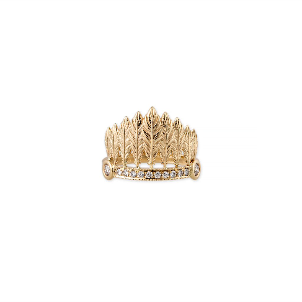 GRADUATED FEATHER CROWN RING